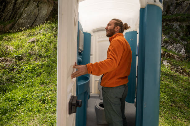 Best Emergency porta potty rental  in Seaside, OR