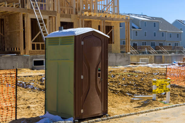 Best Portable restroom trailer rental  in Seaside, OR