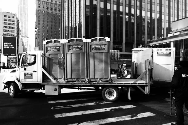 Best Wedding porta potty rental  in Seaside, OR